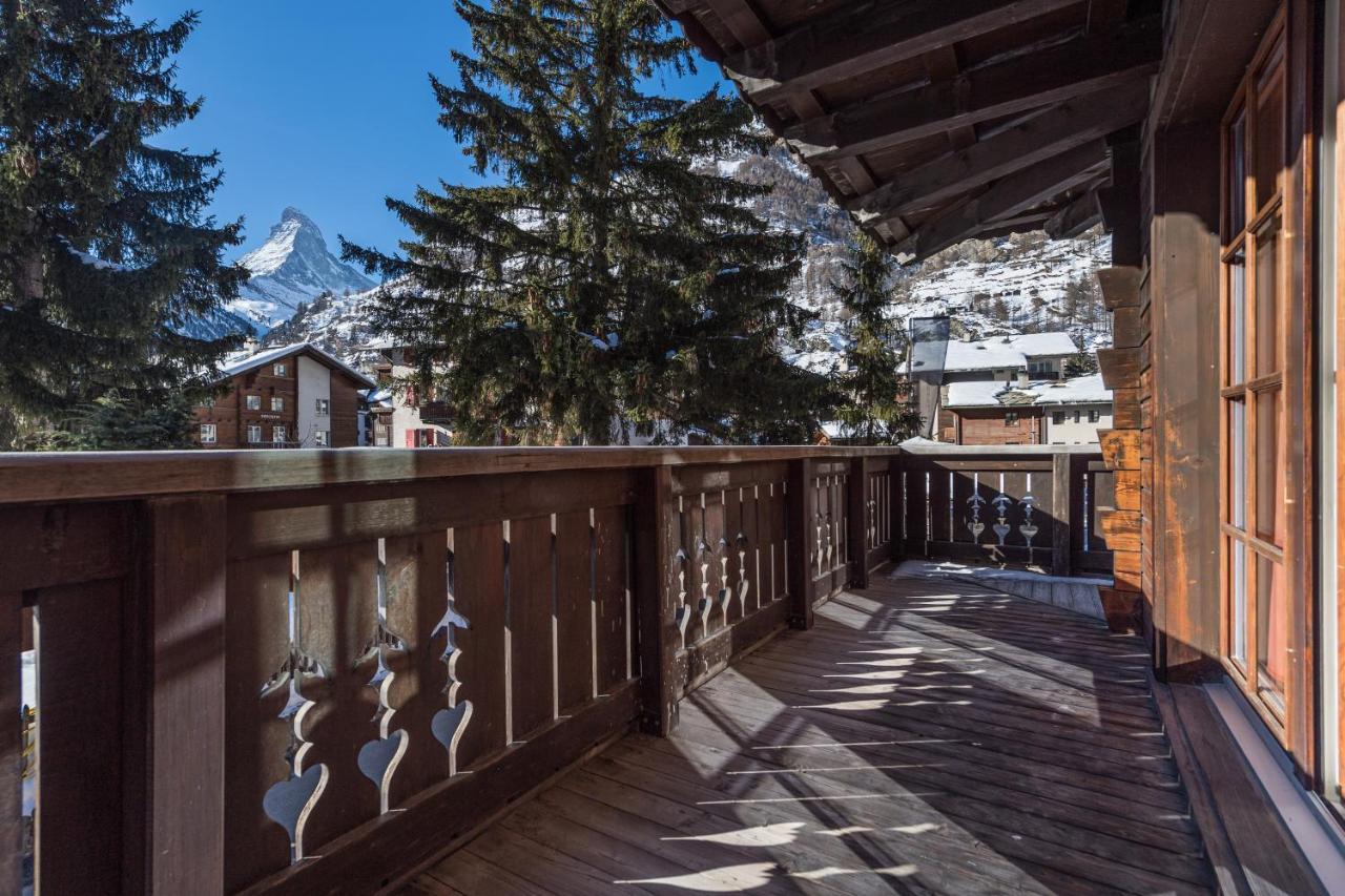 Village Apartment With Matterhorn View ツェルマット エクステリア 写真