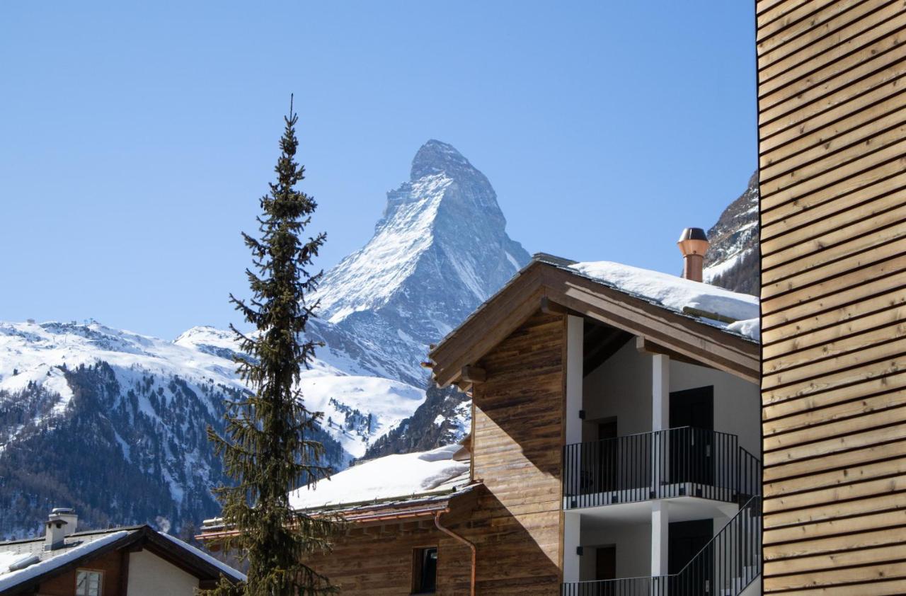 Village Apartment With Matterhorn View ツェルマット エクステリア 写真